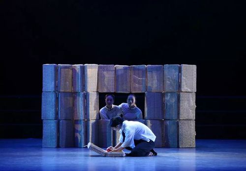 胡錦超職校舞蹈隊參加順徳區(qū)中小學(xué)生文藝匯演榮獲創(chuàng)作類節(jié)目一等獎